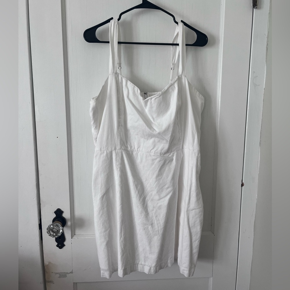 Abercrombie & Fitch - White Square Neck Dress - Size L